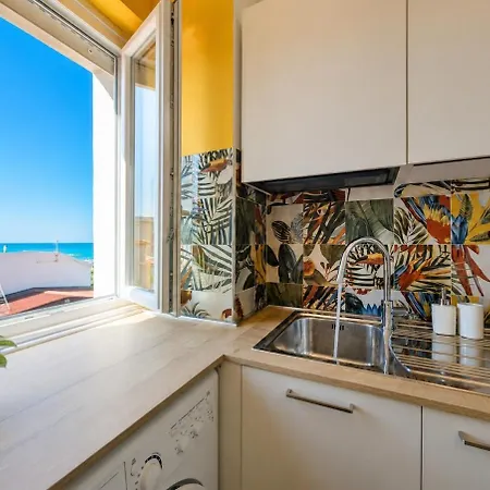 20m Dal Mare - Vista Mare, Ac, Wifi, Lungomare 公寓 *